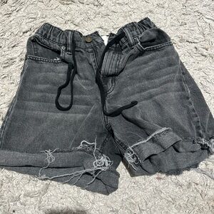 BDG High Waisted Mom Short